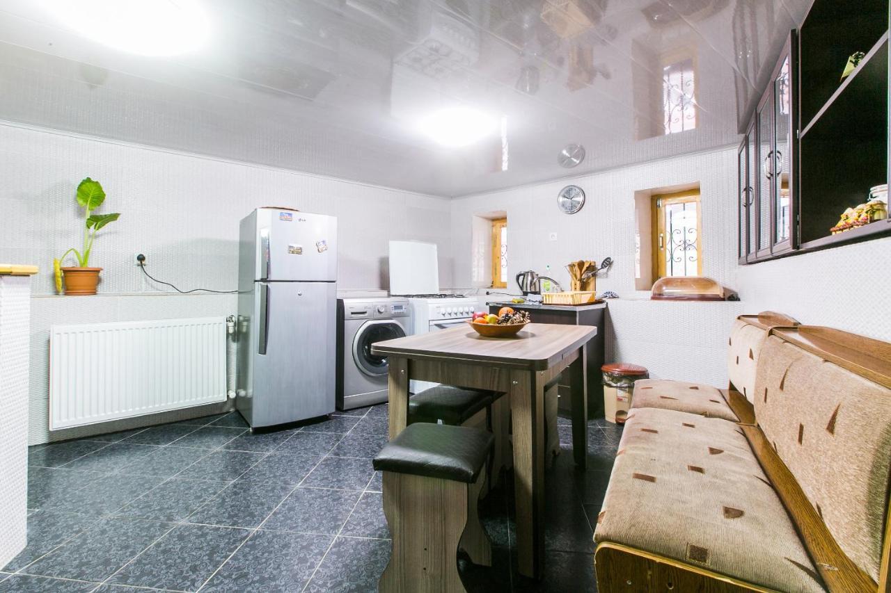 Nikas Apartment Tbiliszi Kültér fotó